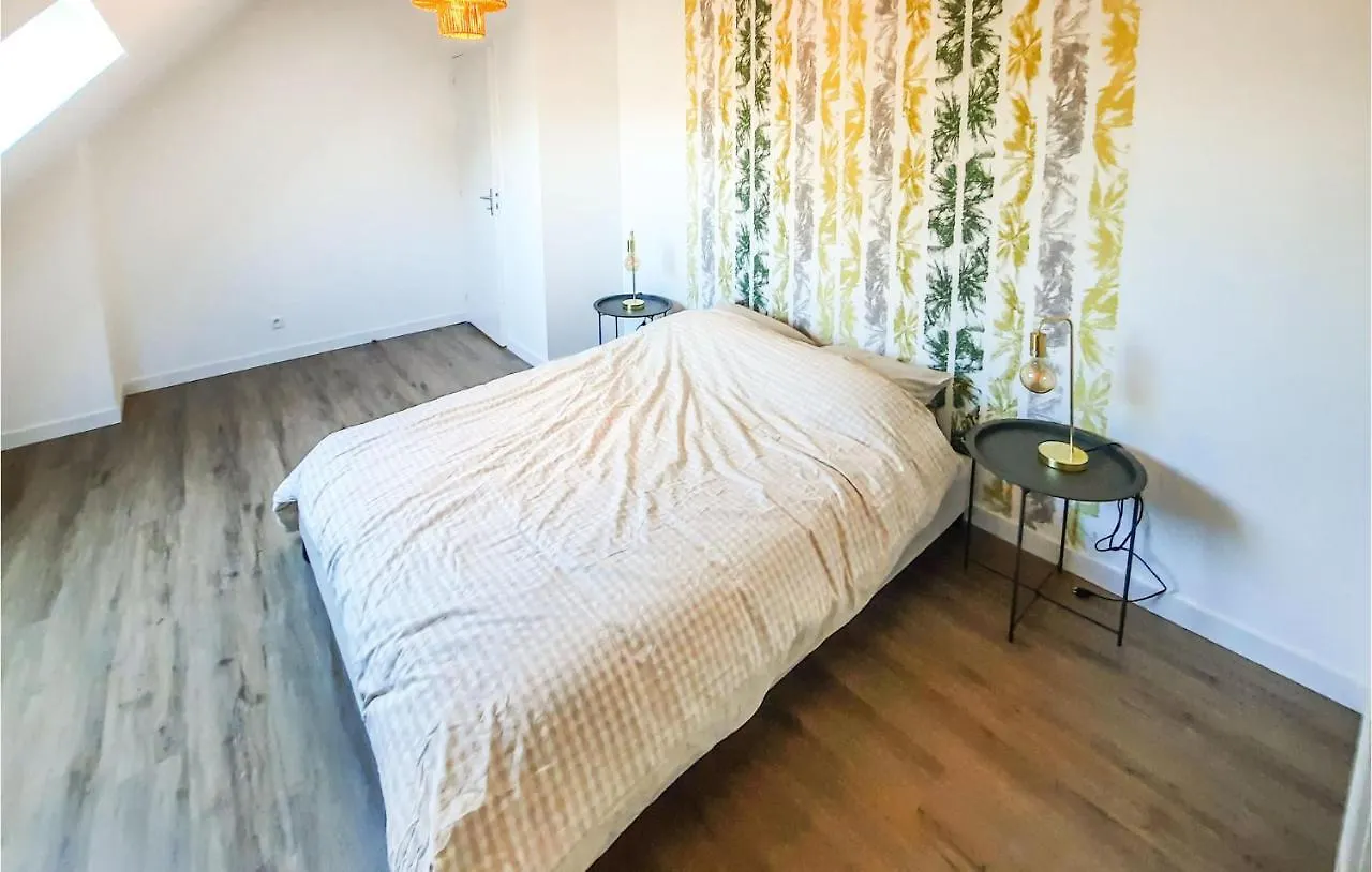 Awesome Home In Hirel With Wifi 0*,  France